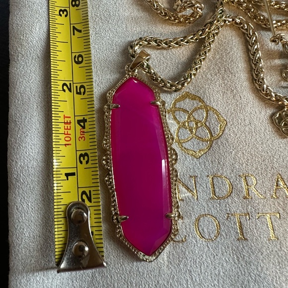 Kendra Scott Frances Necklace Pink Agate/Gold - Picture 8 of 9